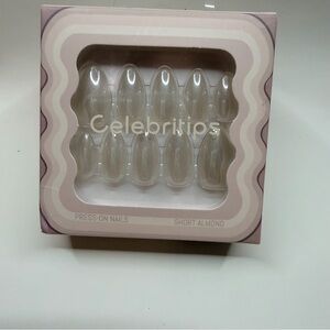 🤍 CelebrityTips Clear Press-On Nails – Short Almond | Natural Look